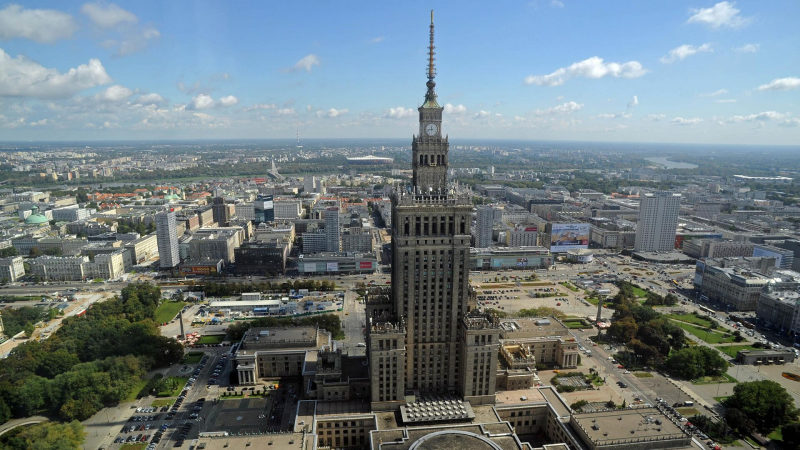 МИД: Польша с безразличием восприняла закрытие консульства в Петербурге