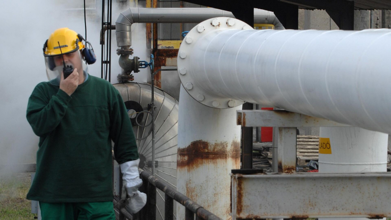 Оператор нефтепровода «Дружба» продолжает снабжать завод в Шведте