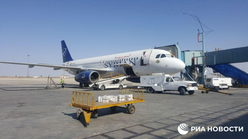Работа международного аэропорта Дамаска полностью прекращена
