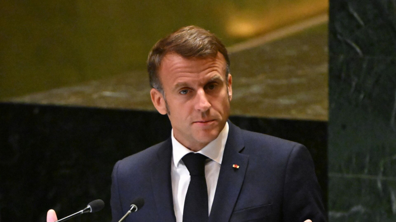 Во Франции рассказали, как Макрон будет формировать кабинет министров