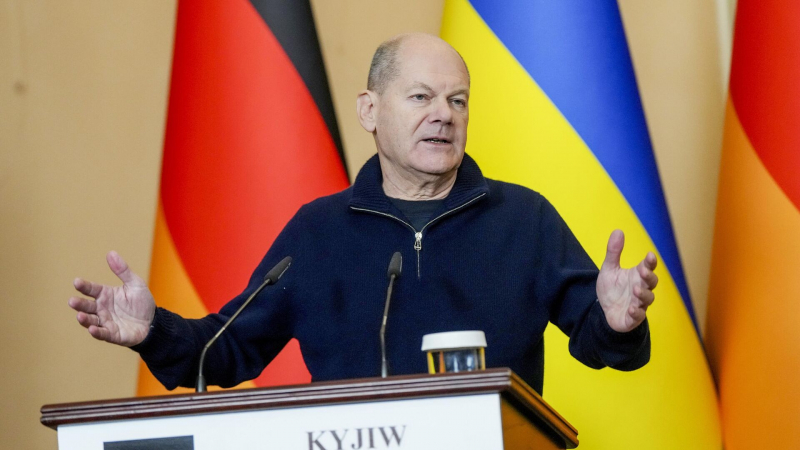 «Выставил идиотами». Шольца подняли на смех после заявления об Украине
